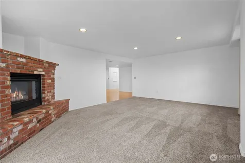 5801 51st Avenue Ct E Tacoma WA 98443