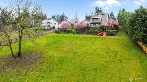 5801 51st Avenue Ct E Tacoma WA 98443