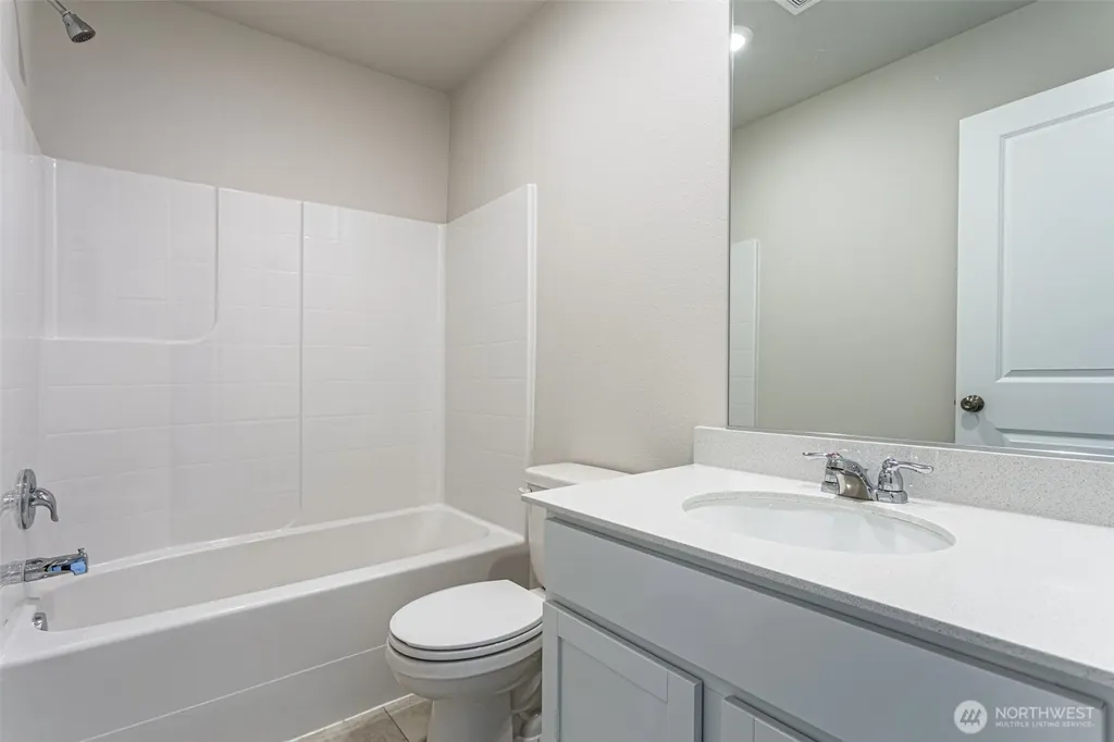 8800 Corona Court NE Lacey WA 98516