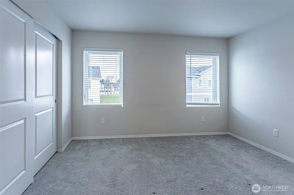 8800 Corona Court NE Lacey WA 98516