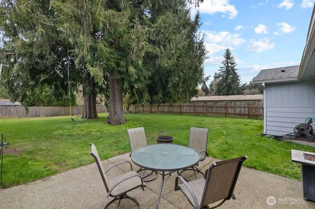 6726 Henderson Boulevard SE Tumwater WA 98501