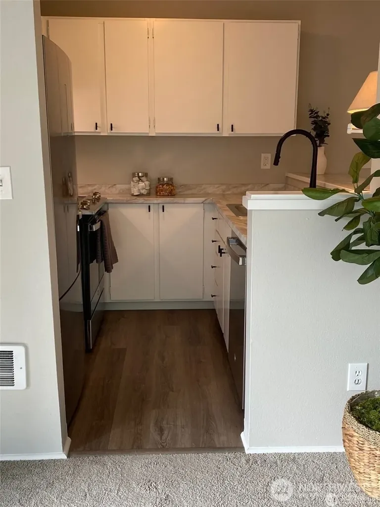 3429 Burke Avenue N Seattle WA 98103