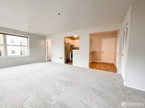 3429 Burke Avenue N Seattle WA 98103