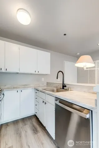 3429 Burke Avenue N Seattle WA 98103