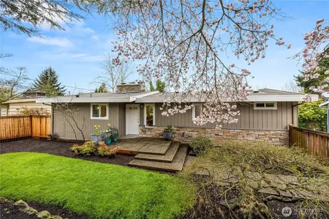 231 105th Avenue SE Bellevue WA 98004