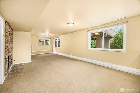 231 105th Avenue SE Bellevue WA 98004
