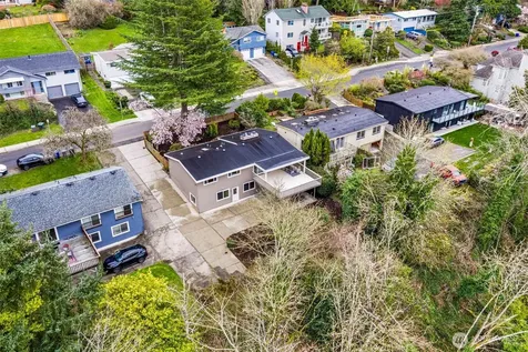 231 105th Avenue SE Bellevue WA 98004