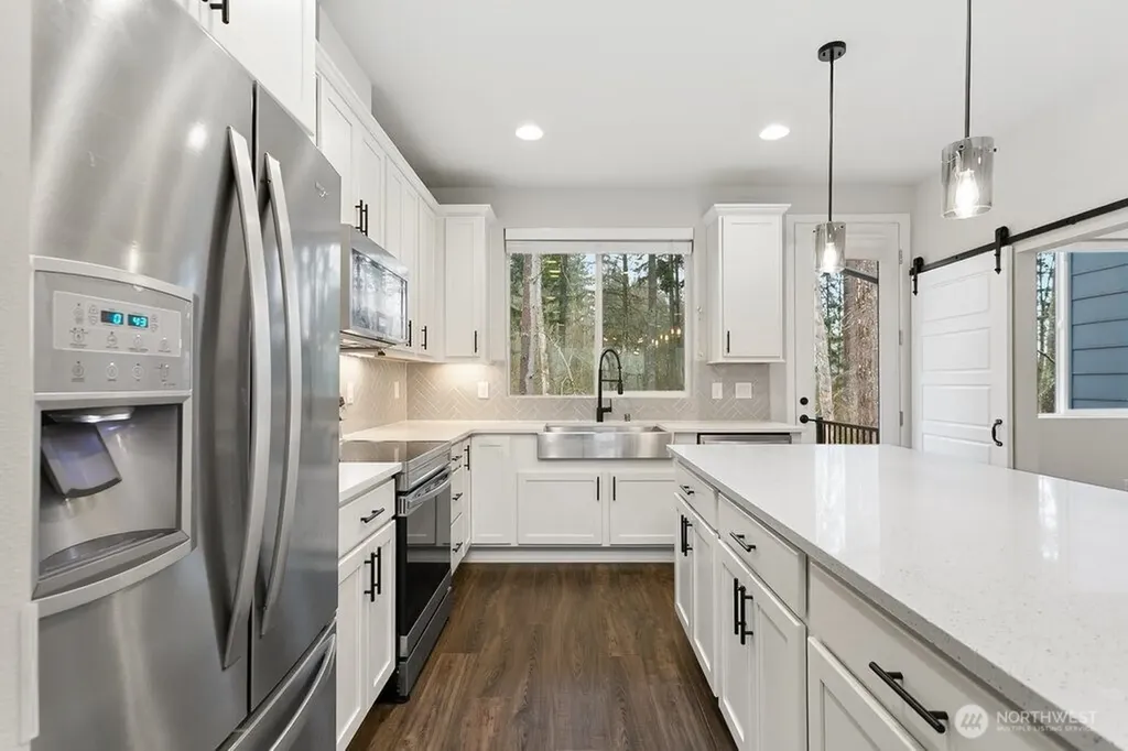 13421 Admiralty Way Lynnwood WA 98087