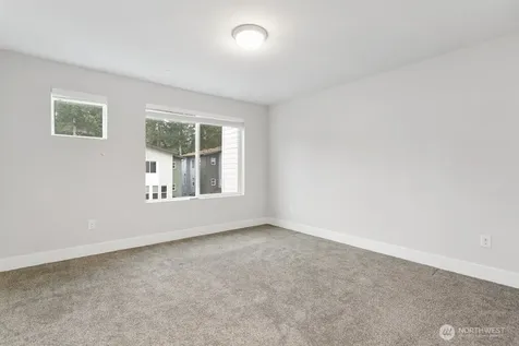 13421 Admiralty Way Lynnwood WA 98087