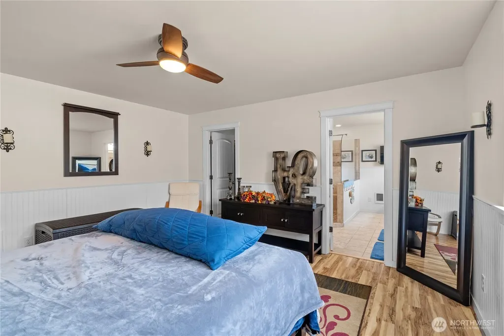 108 Old Hill Road Aberdeen WA 98520