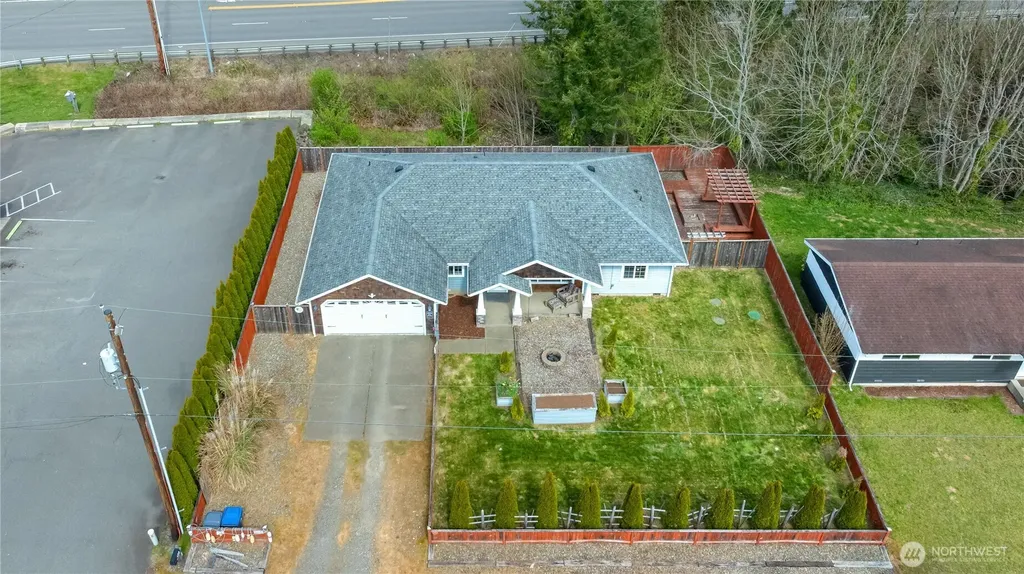 108 Old Hill Road Aberdeen WA 98520