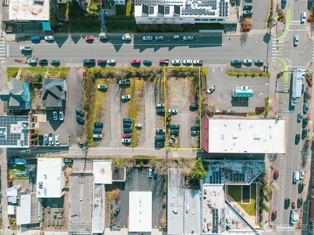 1305 N Forest Street Bellingham WA 98225