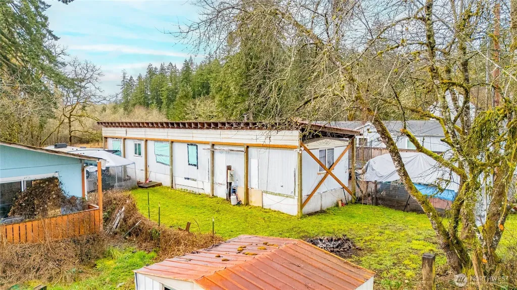 408 W Eagle Avenue Oakville WA 98568