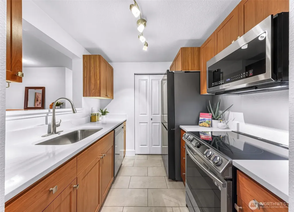14002 NE 181st Place Woodinville WA 98072
