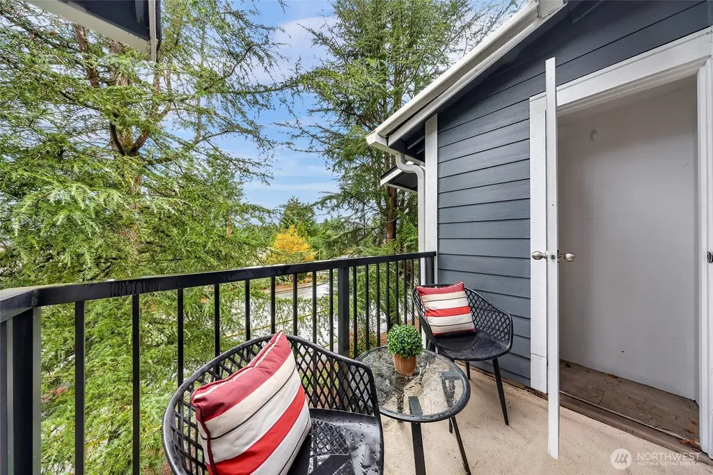 14002 NE 181st Place Woodinville WA 98072