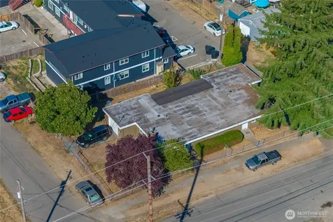 1561 S 35th Street Tacoma WA 98418