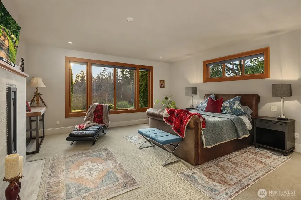 11303 S Dogwood Lane Woodway WA 98020