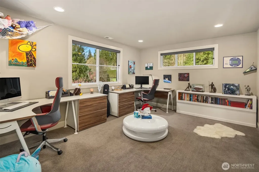 11303 S Dogwood Lane Woodway WA 98020