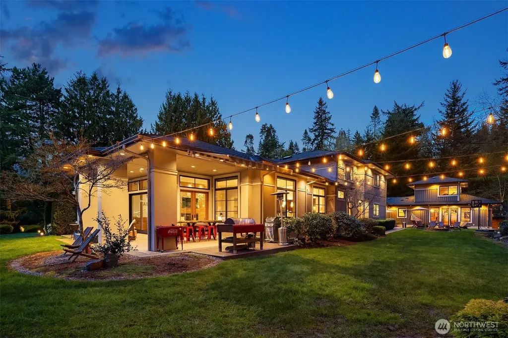 11303 S Dogwood Lane Woodway WA 98020