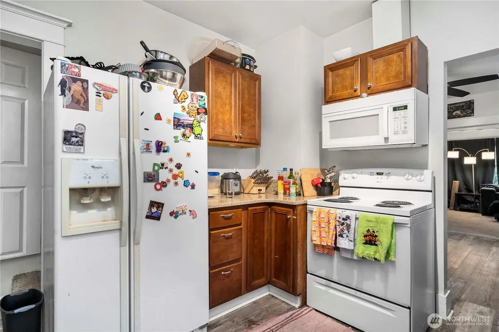 3812 S Thompson Avenue Tacoma WA 98418