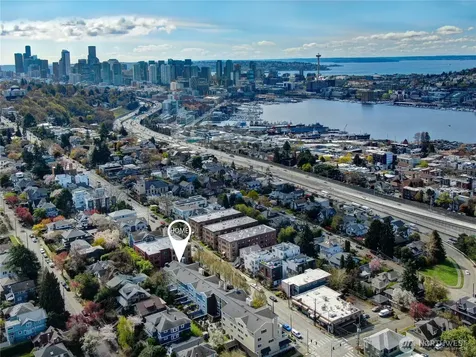 2350 10th Avenue E Seattle WA 98102