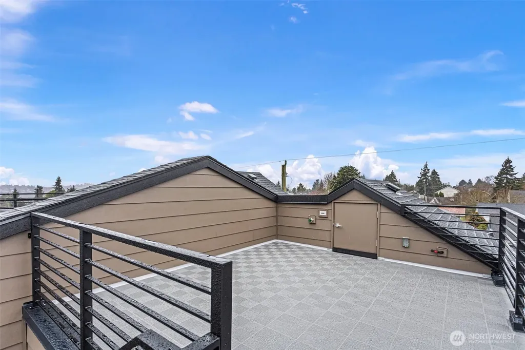 7336 27th Avenue NW Seattle WA 98117