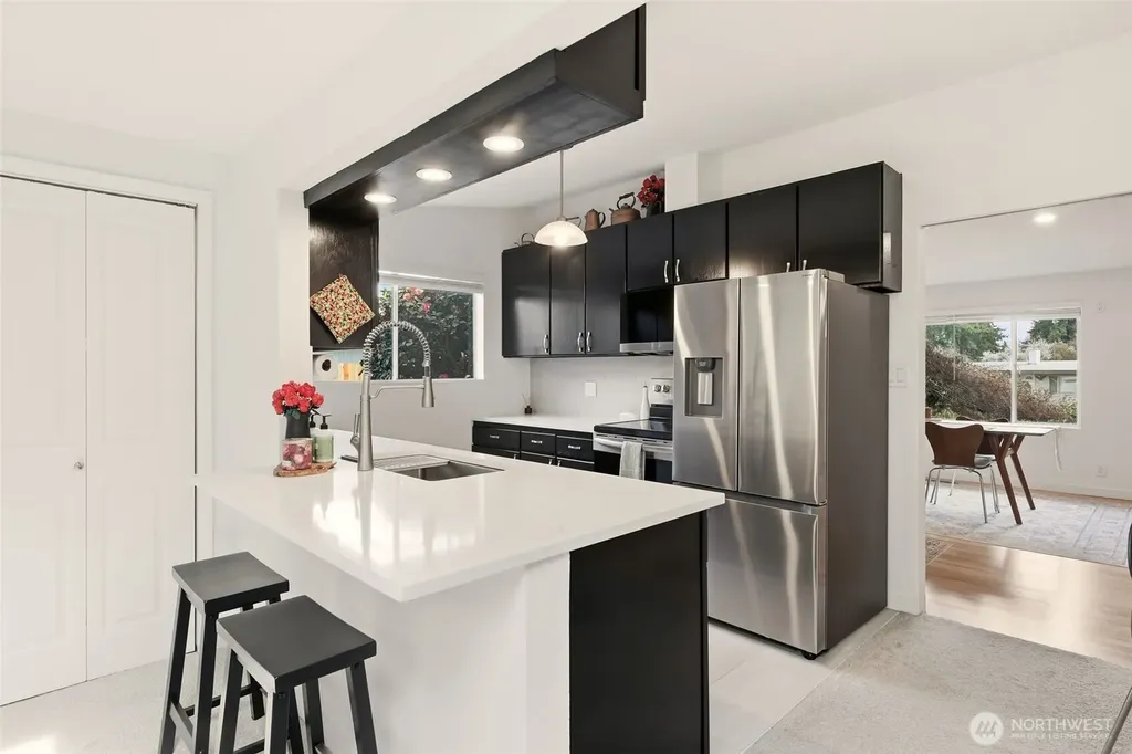 1279 149th Place SE Bellevue WA 98007