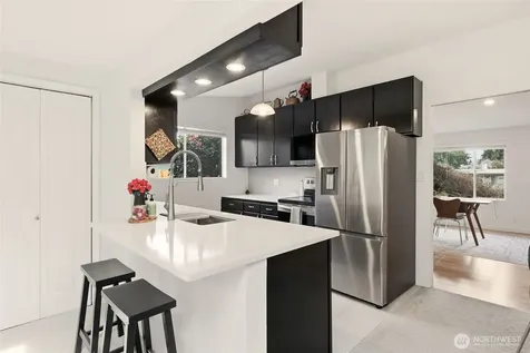 1279 149th Place SE Bellevue WA 98007