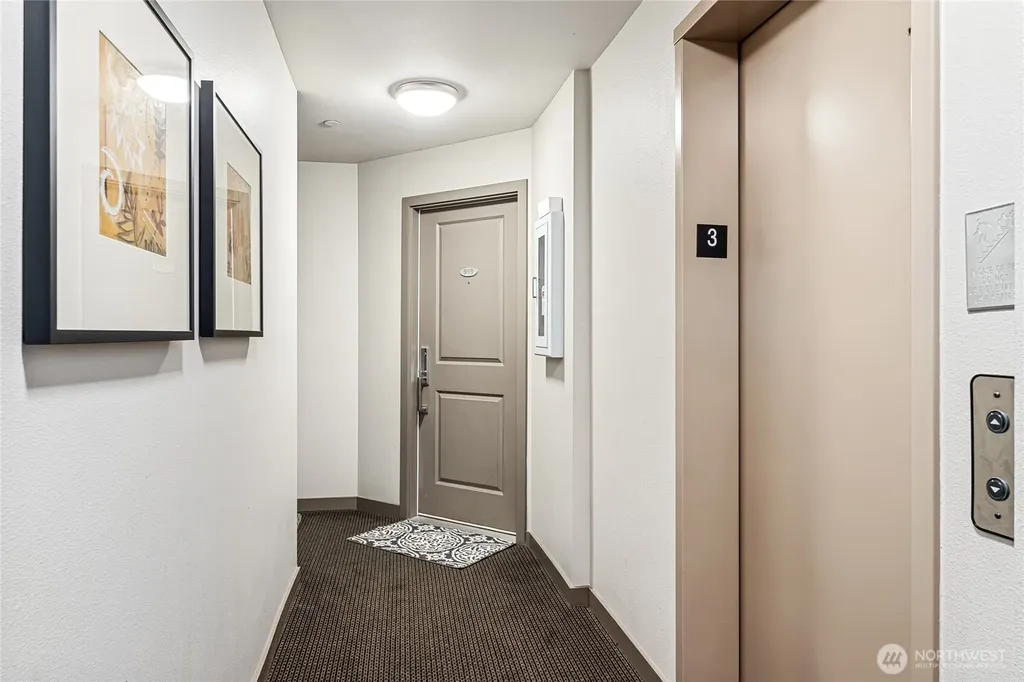 321 E Thomas Street Seattle WA 98102