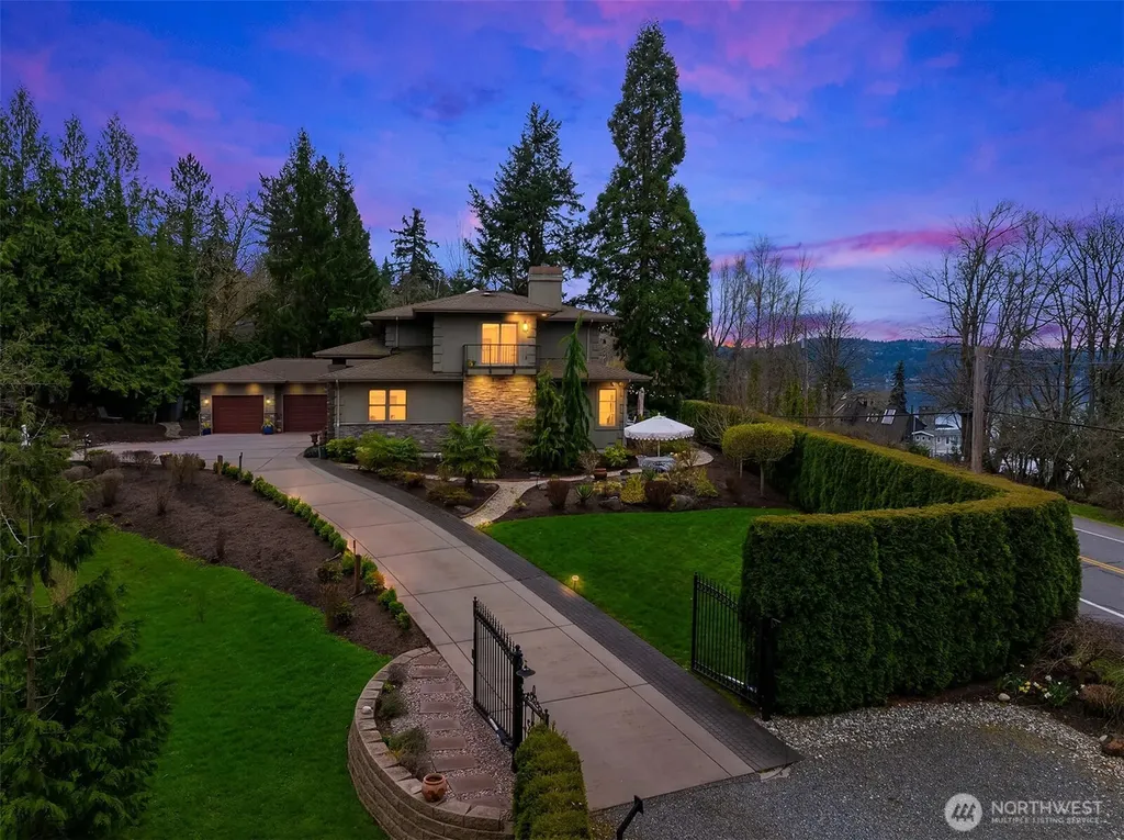 1018 E Lake Sammamish Parkway SE Sammamish WA 98075