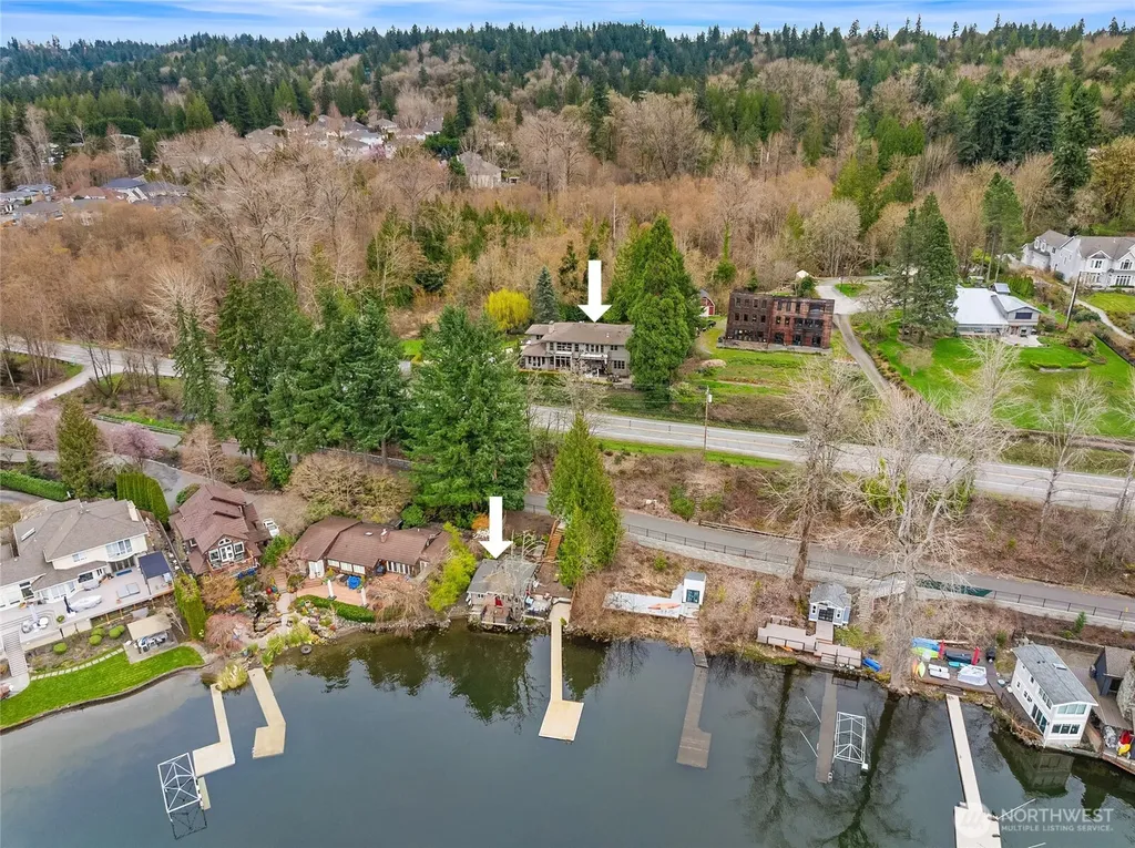 1018 E Lake Sammamish Parkway SE Sammamish WA 98075