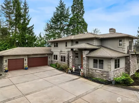 1018 E Lake Sammamish Parkway SE Sammamish WA 98075