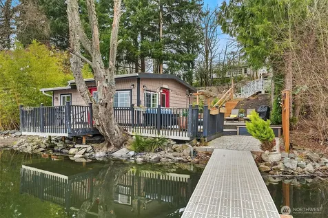 1018 E Lake Sammamish Parkway SE Sammamish WA 98075