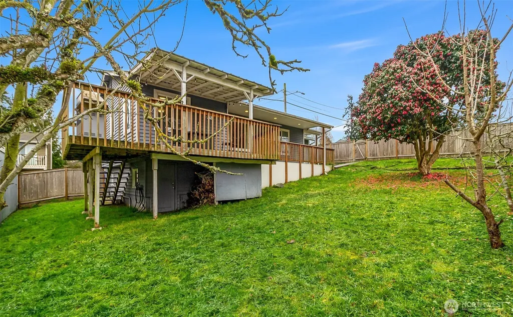 3215 19th Street Everett WA 98201