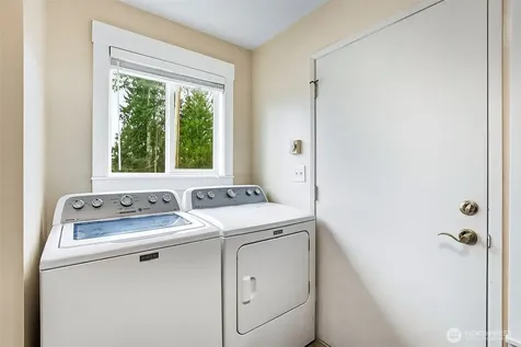 3215 19th Street Everett WA 98201