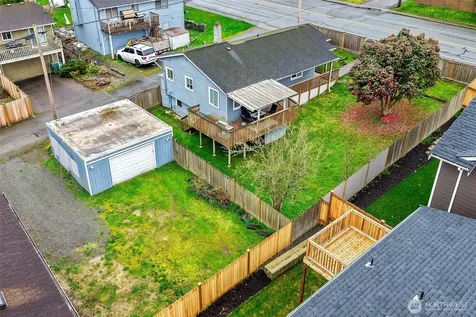 3215 19th Street Everett WA 98201