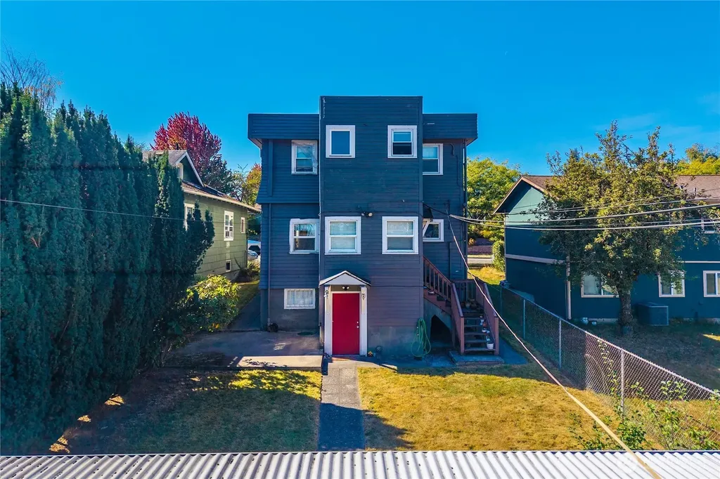 3827 S K Street Tacoma WA 98418