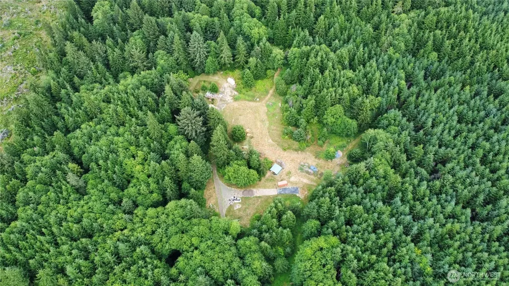 1608 E Hoquiam Road Hoquiam WA 98550