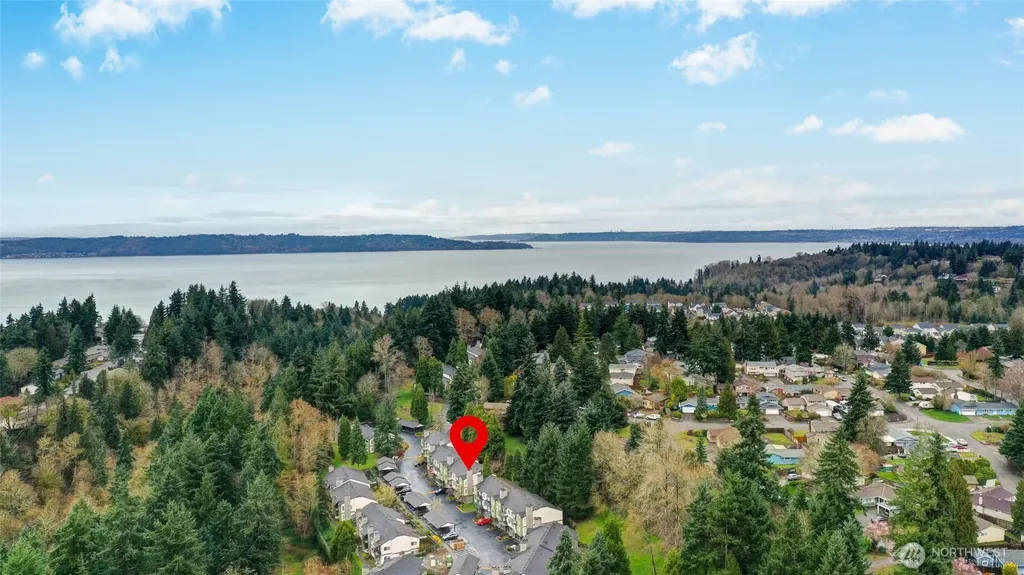 31500 33rd Place SW Federal Way WA 98023