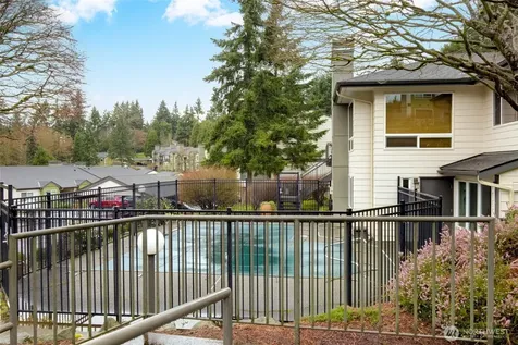31500 33rd Place SW Federal Way WA 98023