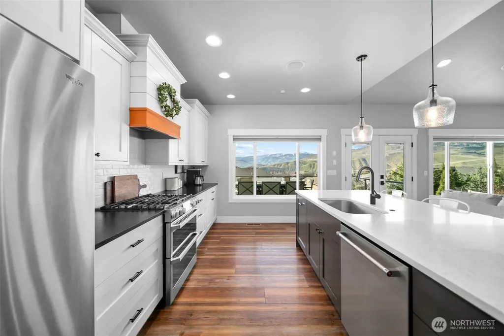885 Autumn Crest Drive Wenatchee WA 98801