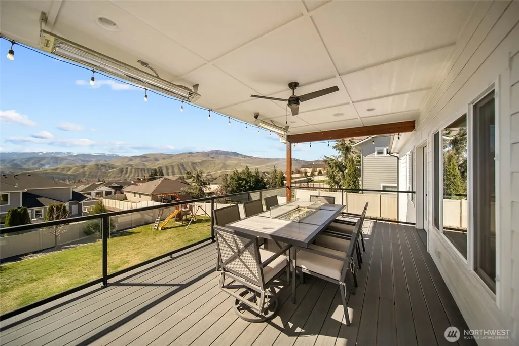 885 Autumn Crest Drive Wenatchee WA 98801