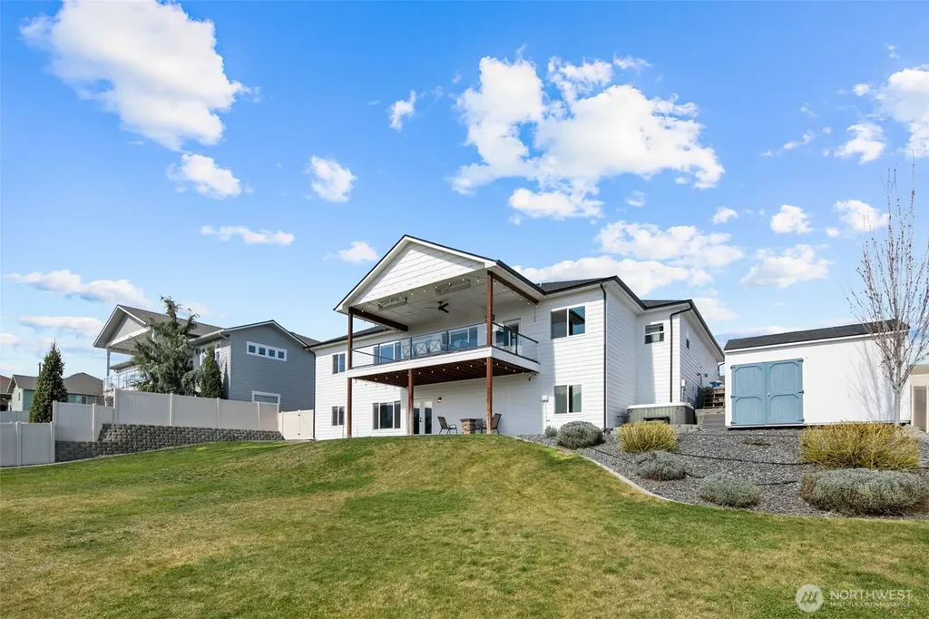 885 Autumn Crest Drive Wenatchee WA 98801
