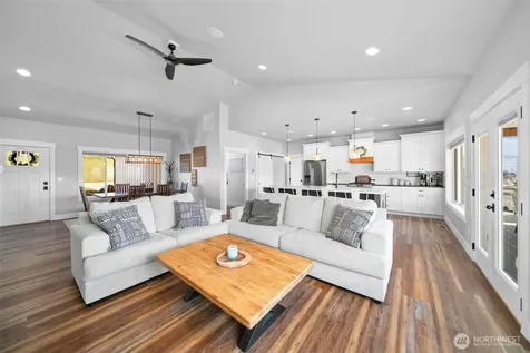 885 Autumn Crest Drive Wenatchee WA 98801