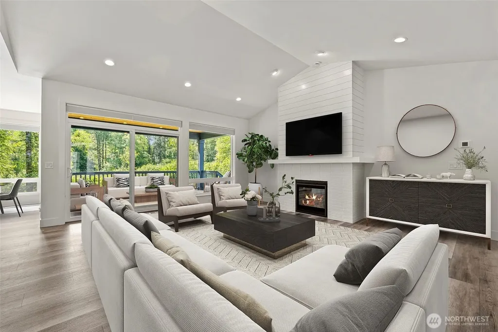 417 274th Street NE Arlington WA 98223