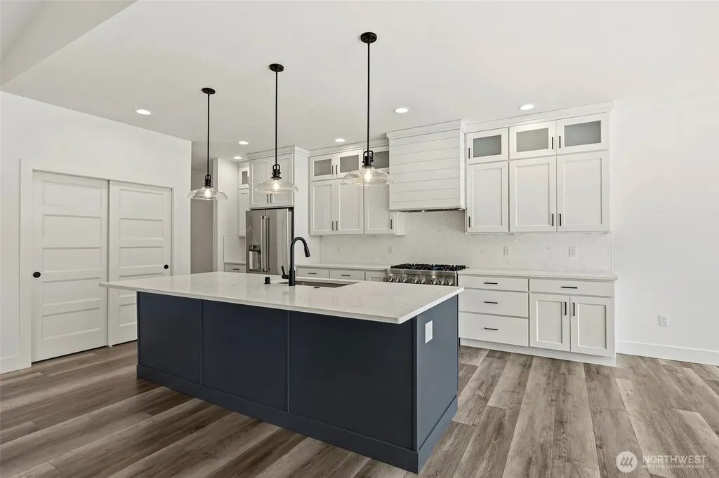 417 274th Street NE Arlington WA 98223