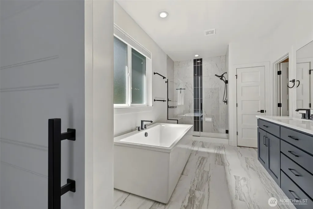 417 274th Street NE Arlington WA 98223