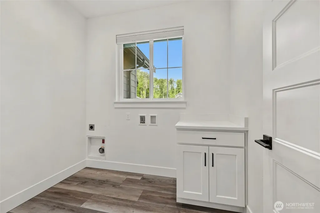 417 274th Street NE Arlington WA 98223