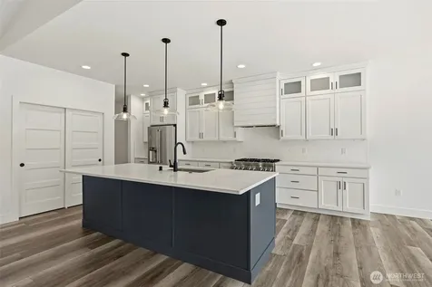 417 274th Street NE Arlington WA 98223