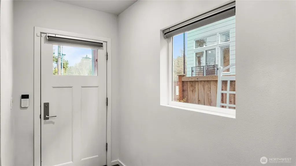 4233 S Lucile Street Seattle WA 98118